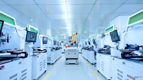 銳科激光 黃石智慧工廠 機(jī)器人制造激光器